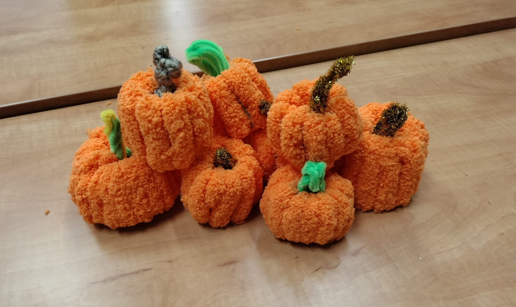 Charming pumpkins made in craft program